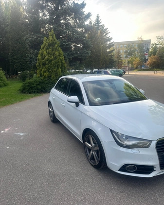 Audi A1 cena 28000 przebieg: 238410, rok produkcji 2012 z Warszawa małe 379